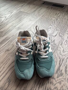 New Balance  Big Kids Teal and White Classic 574 Sneakers